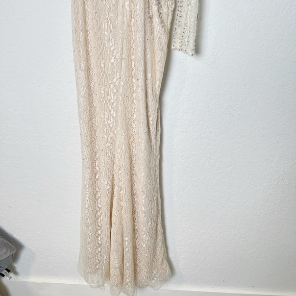 Mac Duggal Embellished One Shoulder Cut Out Gown - Picture 4 of 11